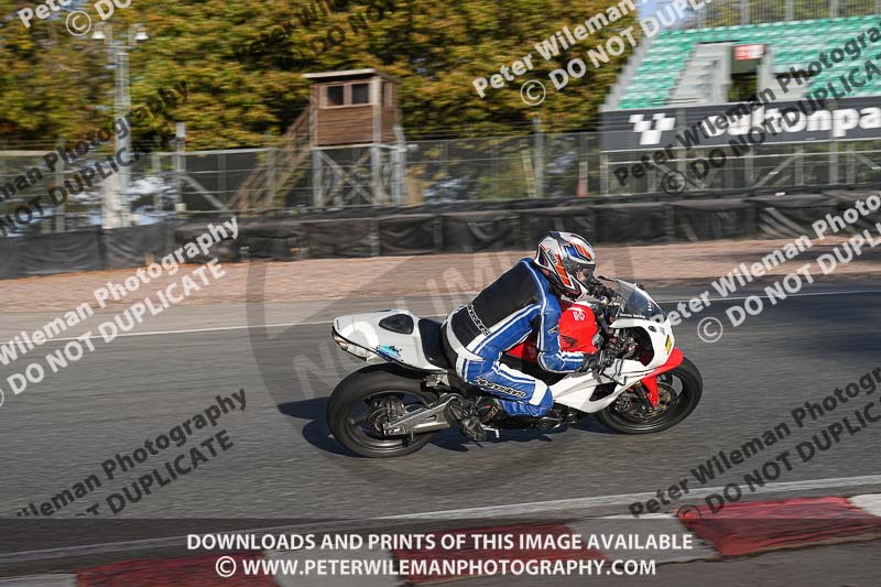 anglesey;brands hatch;cadwell park;croft;donington park;enduro digital images;event digital images;eventdigitalimages;mallory;no limits;oulton park;peter wileman photography;racing digital images;silverstone;snetterton;trackday digital images;trackday photos;vmcc banbury run;welsh 2 day enduro